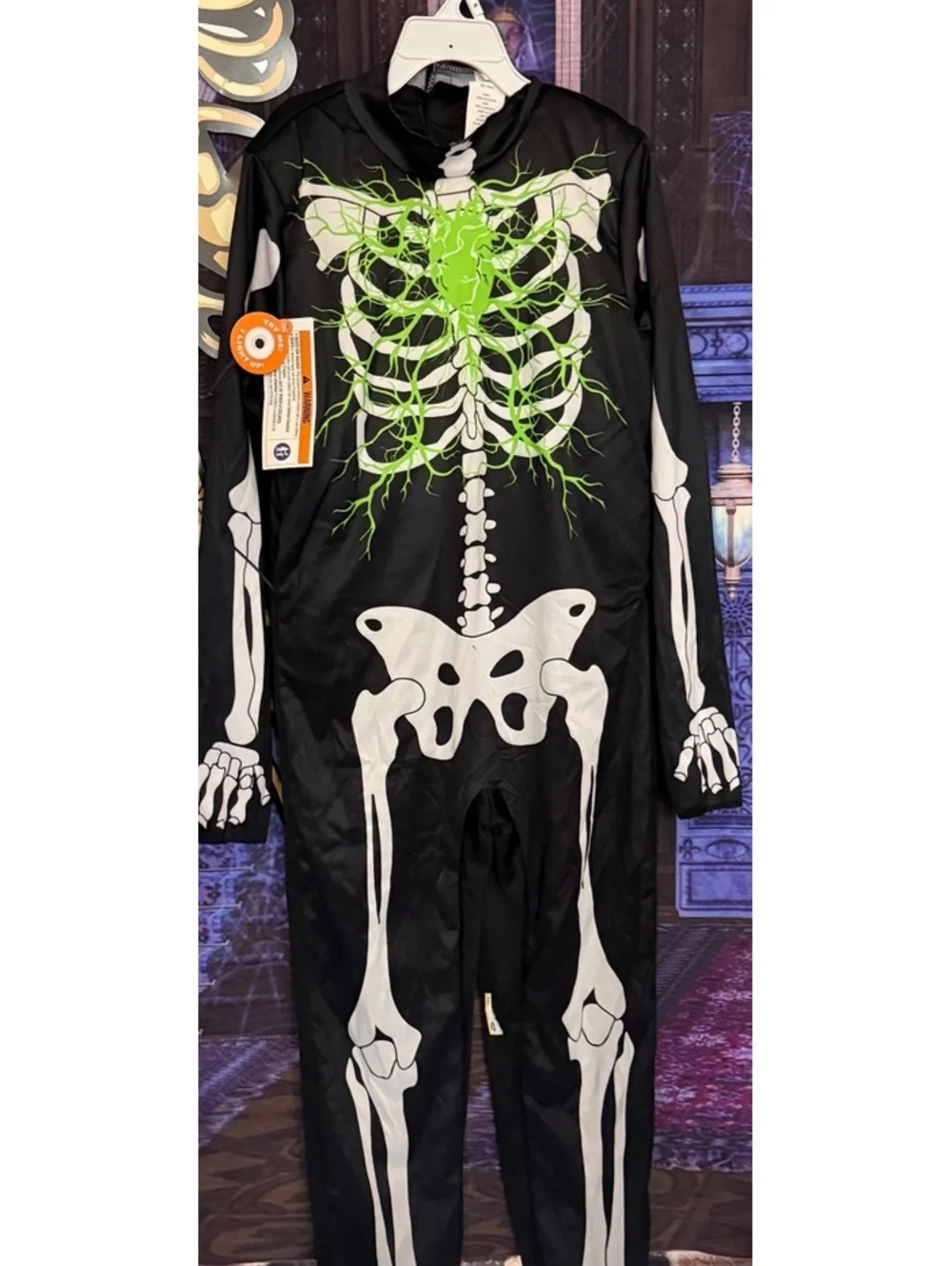 Kids' Skeleton Costume with Light-Up Heart sz Small